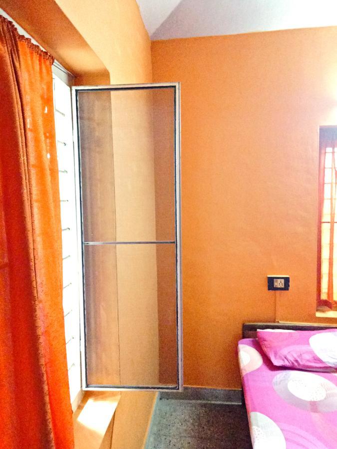 Aham Yoga Nest Bed & Breakfast Alappuzha Ngoại thất bức ảnh